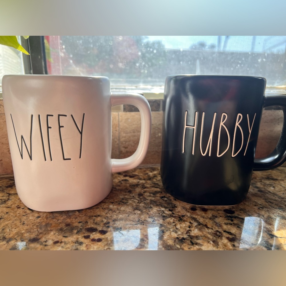 RAE DUNN Mug Set